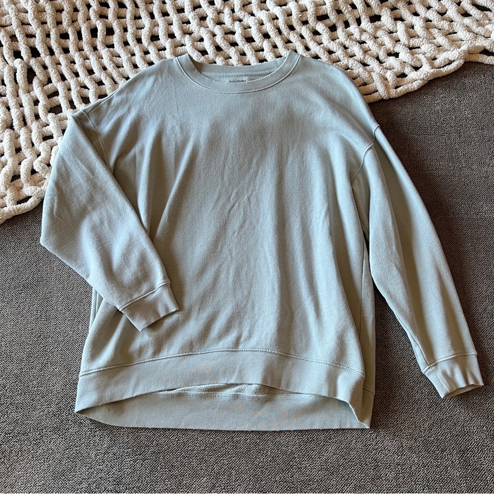 AERIE light blue distressed crewneck sweatshirt